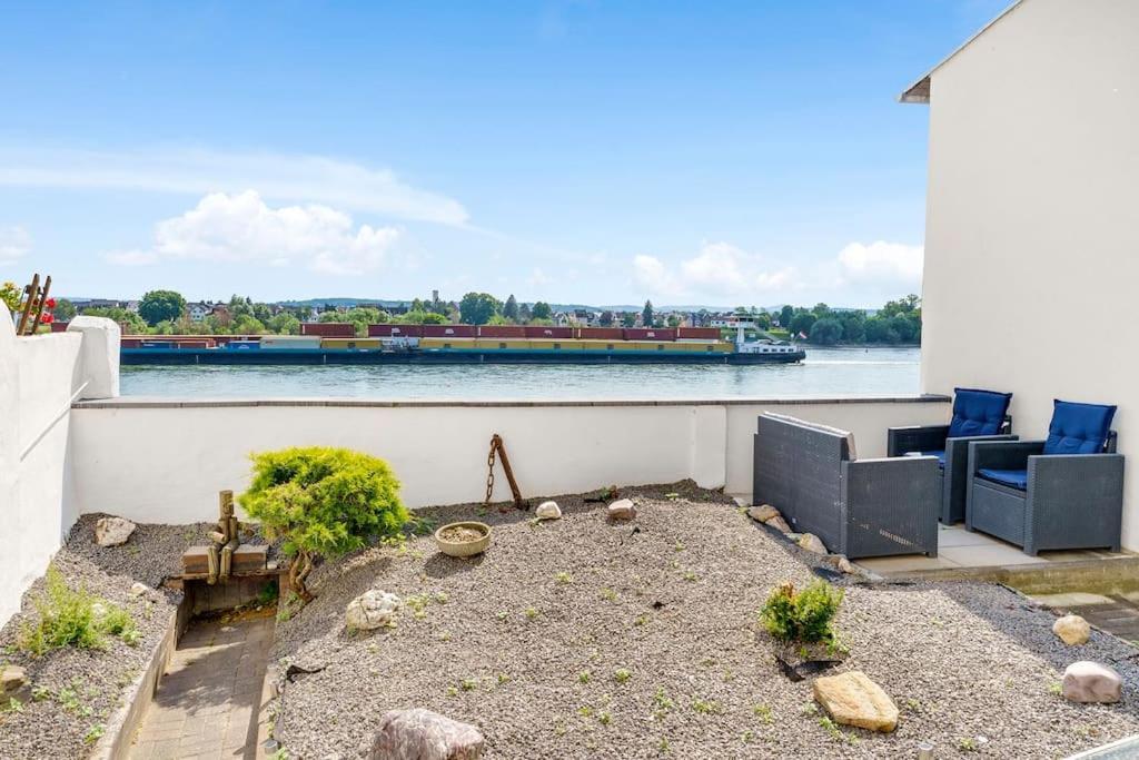 Tiny Apartment With Spacious Terrace On The Rhine Neuwied Exteriér fotografie